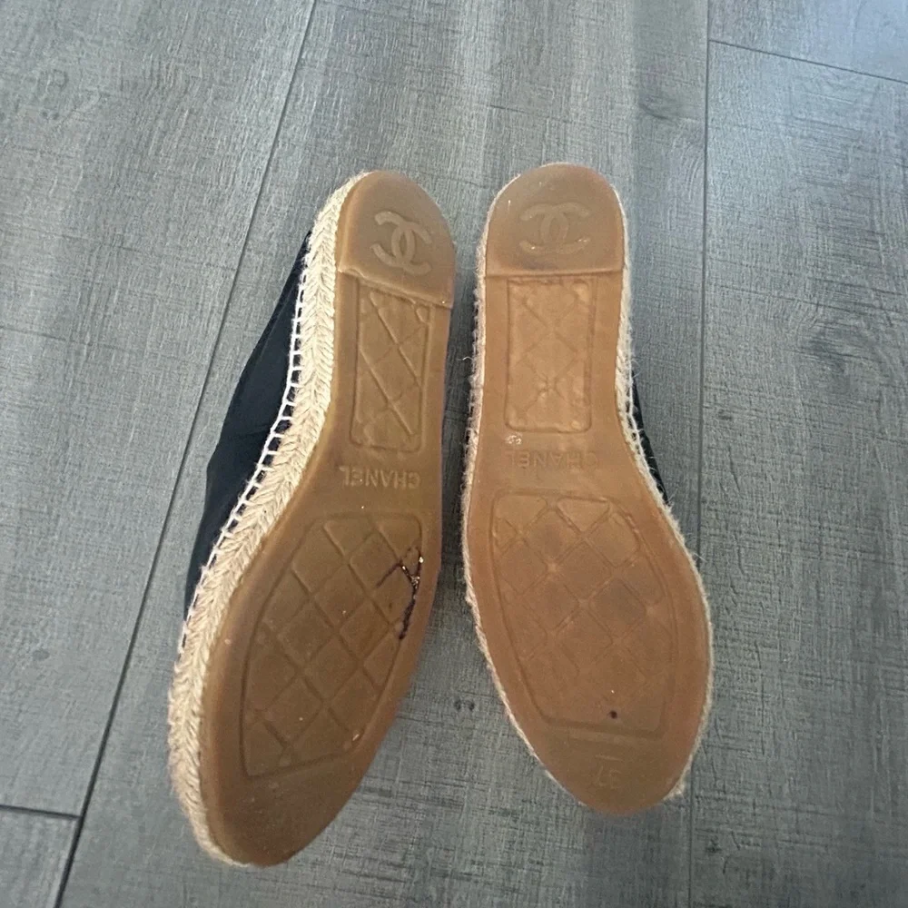 Chanel Black espadrilles 💗 - Picture 3 of 3